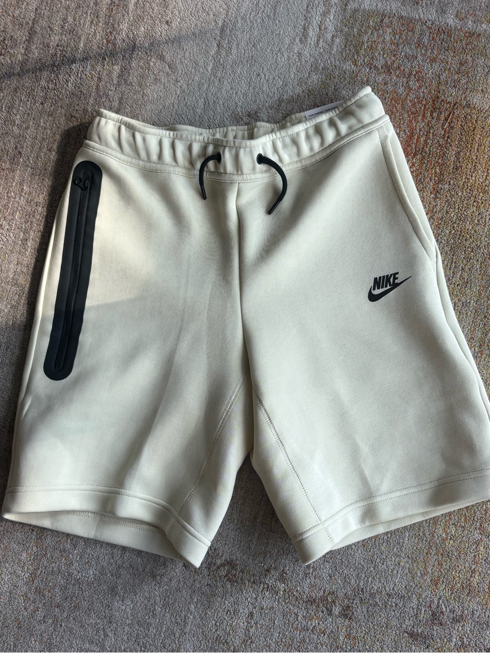 Nike Tech Boys Cream Athletic Shorts with Black Accents. YL - Picture 6 of 8